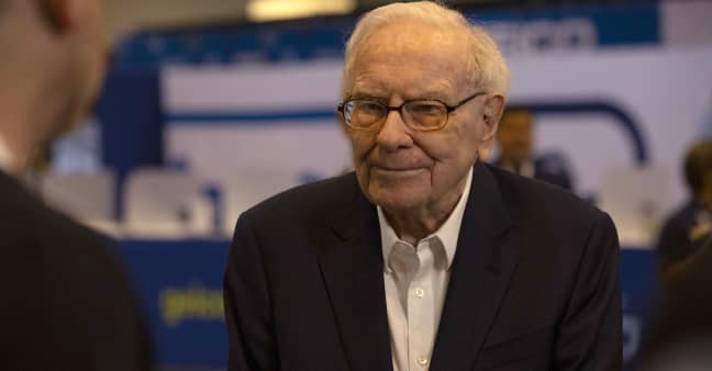 Buffett says Berkshire sold its entire Paramount stake: 'We lost quite a bit of money'