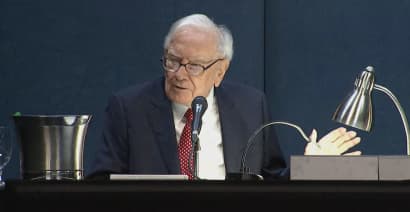 Buffett weighs in on his mortality at this year's Berkshire annual meeting 