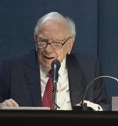 Warren Buffett: AI has 'enormous potential' for good and harm