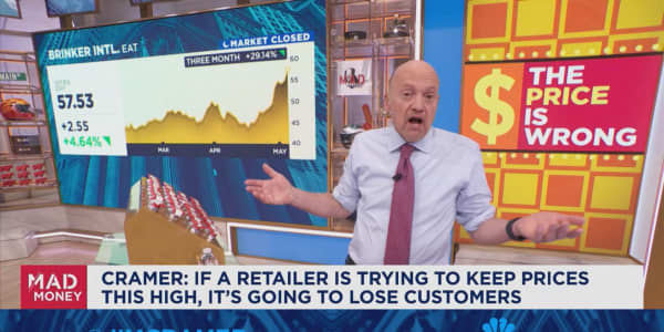 If a retailer is trying to keep prices high it's going to lose customers, says Jim Cramer