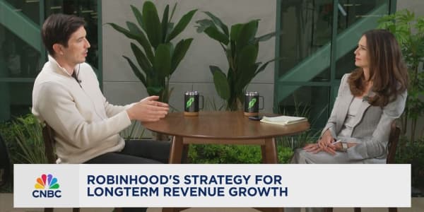 Watch CNBC's full interview with Robinhood CEO Vlad Tenev on global expansion, AI and a blowout Q1