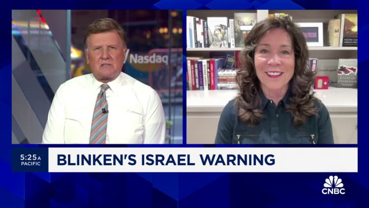 Biden admin. is caving to domestic concern and not providing protection to Israel: AEI's Kori Schake
