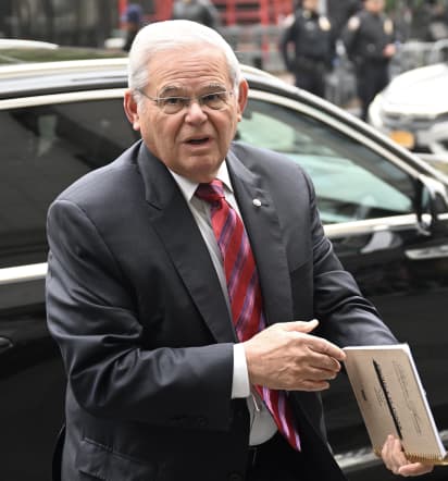 Menendez bribery trial starts with judge scolding lawyers  