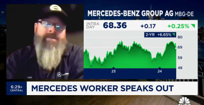 Mercedes employee talks unionization efforts at Alabama plant