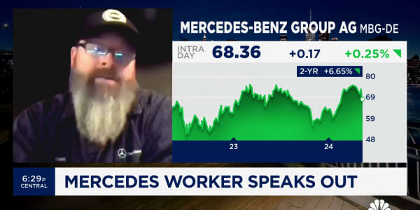 Mercedes employee talks unionization efforts at Alabama plant