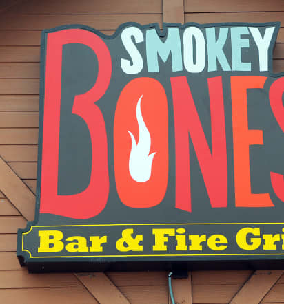 Fat Brands confidentially files to IPO its Twin Peaks and Smokey Bones chains
