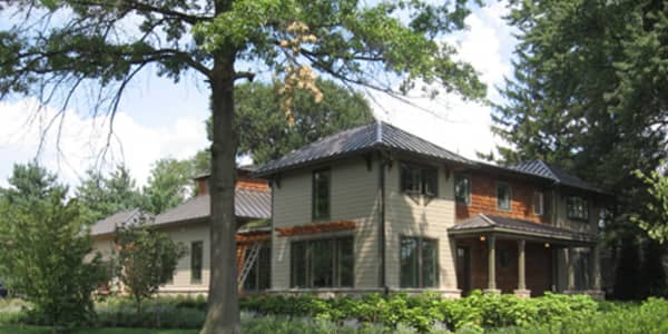Look What's Next Door: A Carbon Neutral House 
