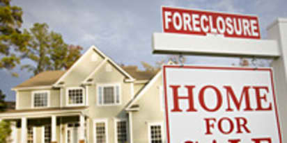 How To Get A Foot In The Door Of The Foreclosure Market 