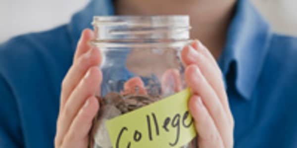 Lender Banks on College Alumni to Help Solve Debt Crisis
